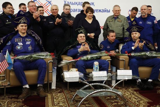 Landing of Soyuz MS-05
