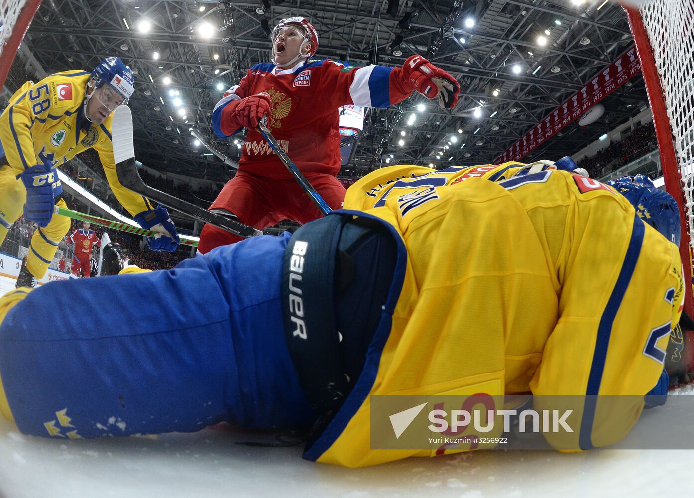 Ice hockey. Channel One Cup. Russia vs. Sweden