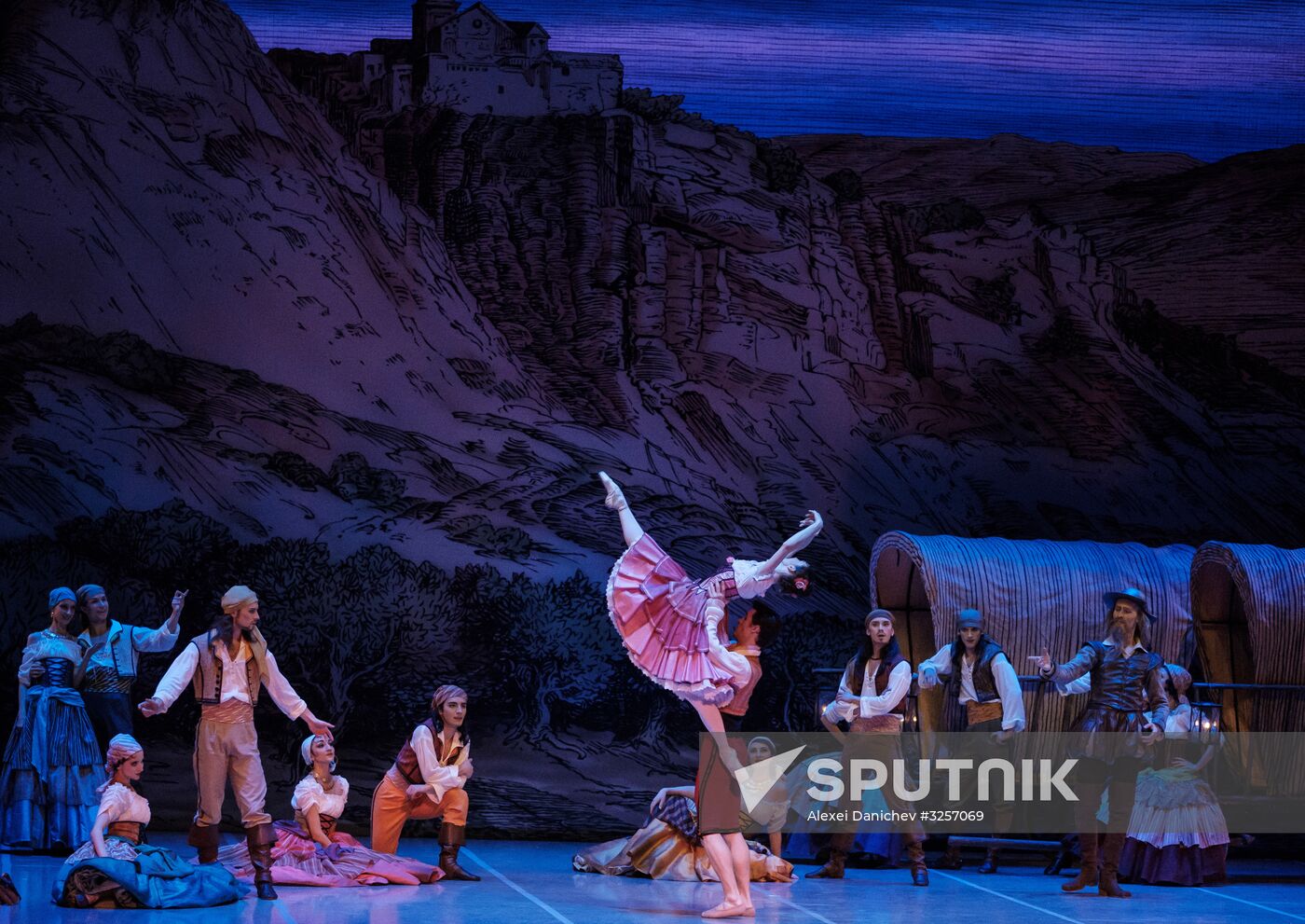 'Don Quixote' ballet premieres in St. Petersburg