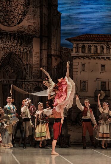 'Don Quixote' ballet premieres in St. Petersburg