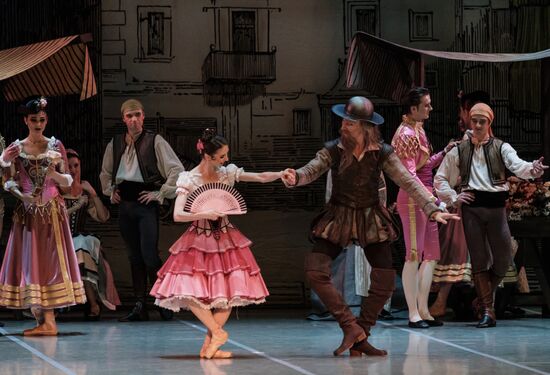 'Don Quixote' ballet premieres in St. Petersburg
