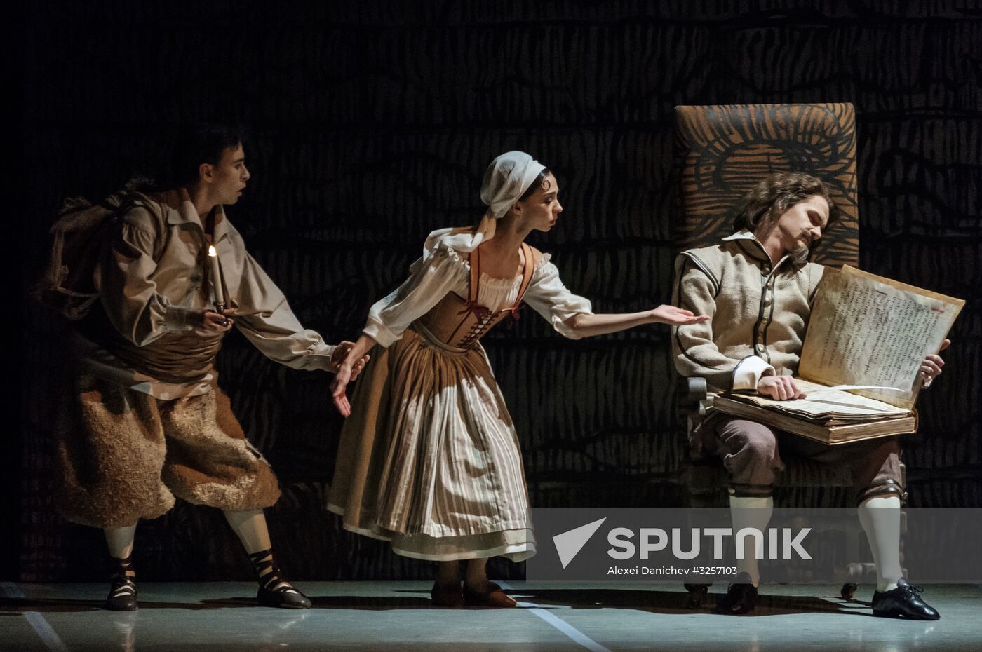 'Don Quixote' ballet premieres in St. Petersburg
