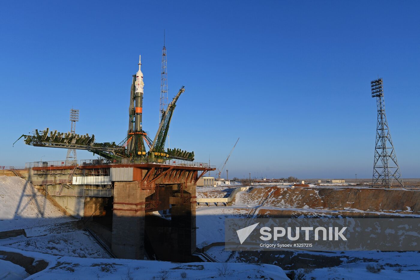 Transportration of Soyuz-FG carrier rocket with Soyuz MS-07 spacecraft to launch pad