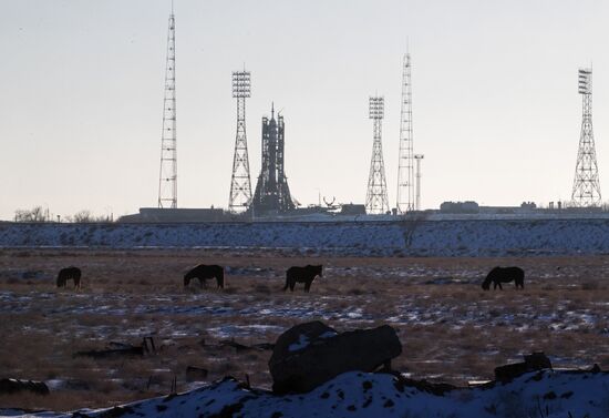 Transportration of Soyuz-FG carrier rocket with Soyuz MS-07 spacecraft to launch pad