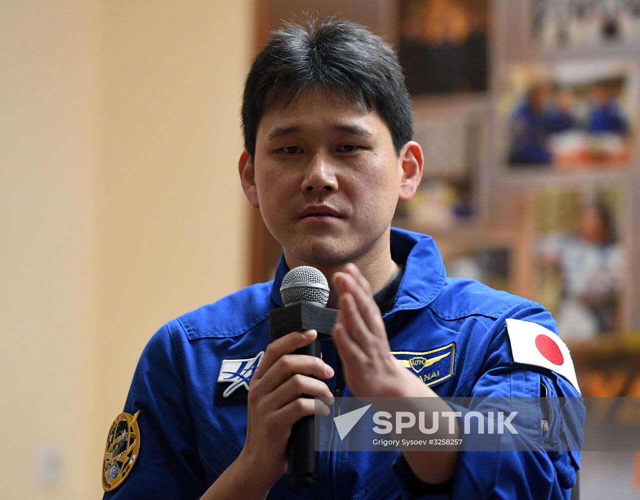 News conference with ISS 54/55 crew