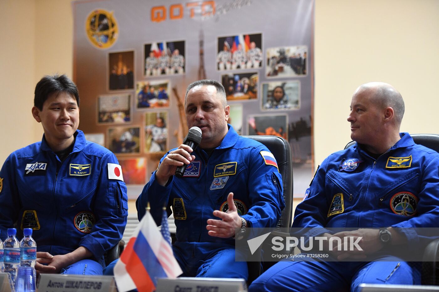 News conference with ISS 54/55 crew