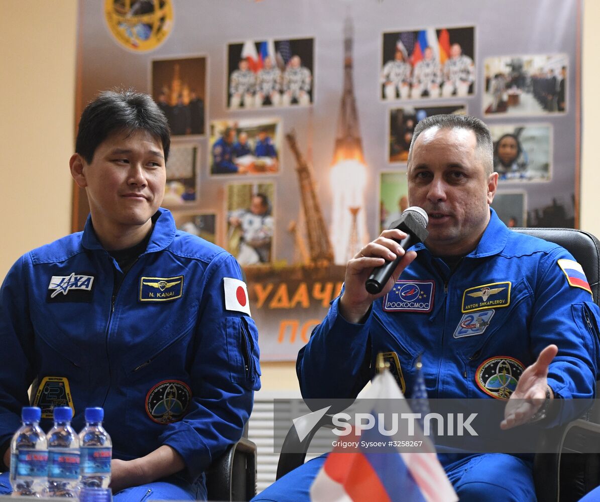 News conference with ISS 54/55 crew