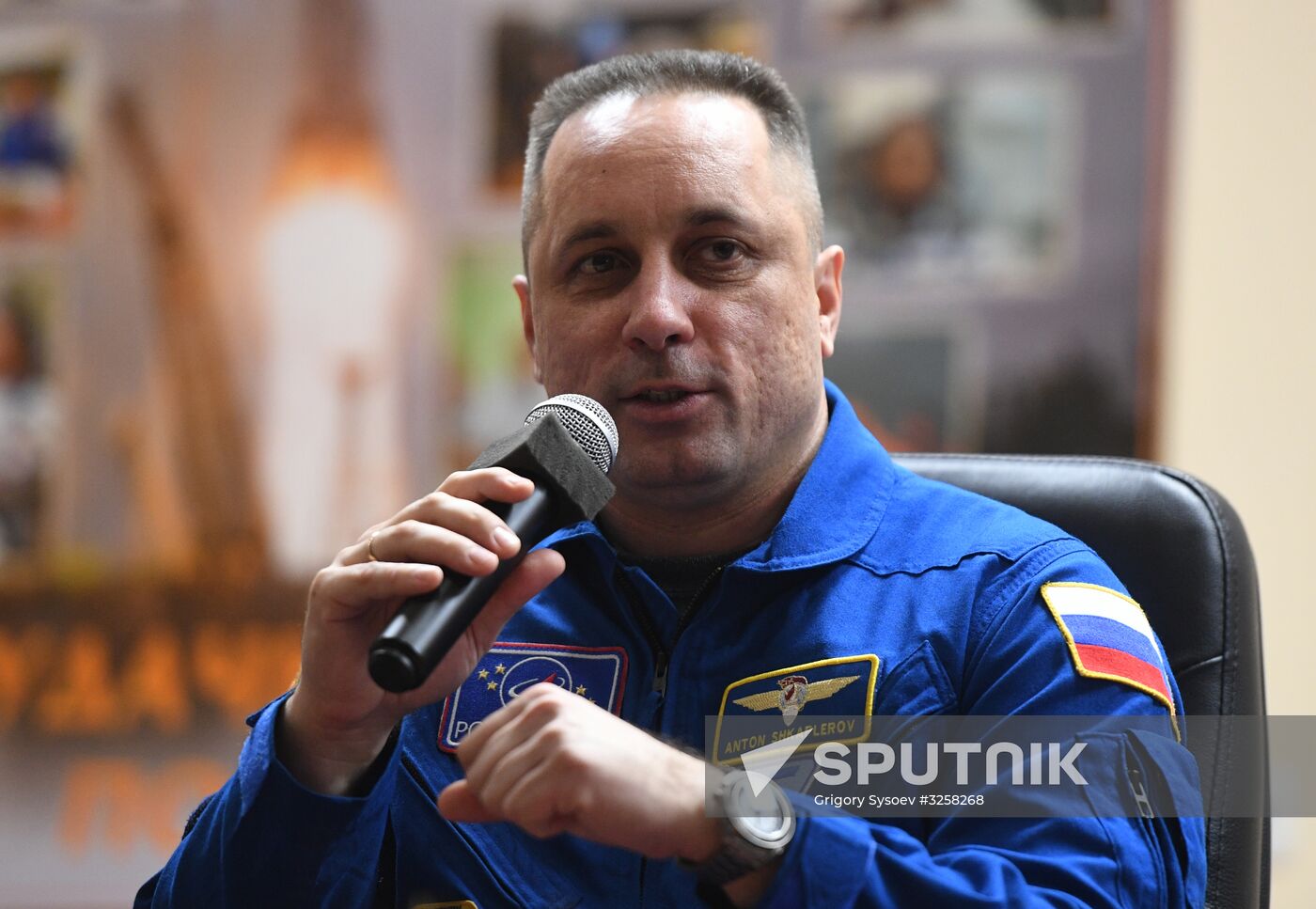 News conference with ISS 54/55 crew