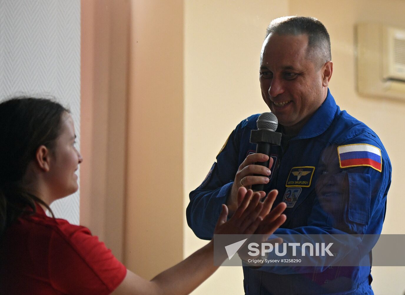 News conference with ISS 54/55 crew