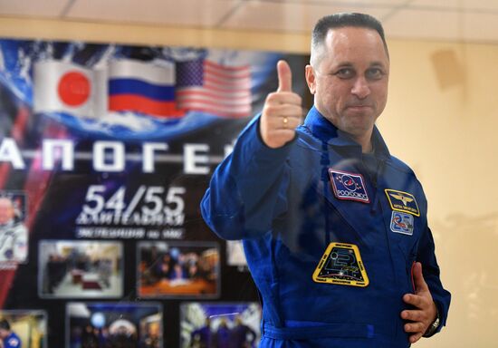 News conference with ISS 54/55 crew
