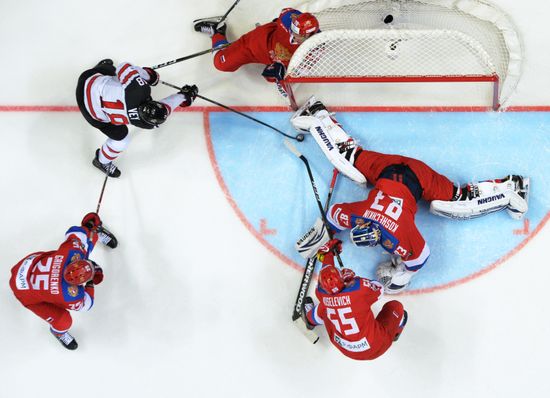 Ice hockey. Channel One Cup. Russia vs. Canada