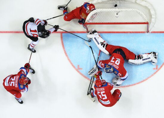 Ice hockey. Channel One Cup. Russia vs. Canada