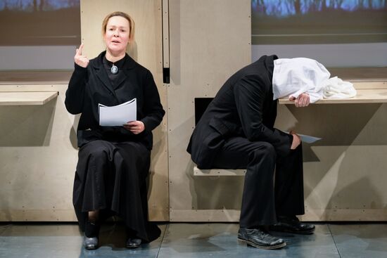 Polonceau Car play shown at State Theater of Nations