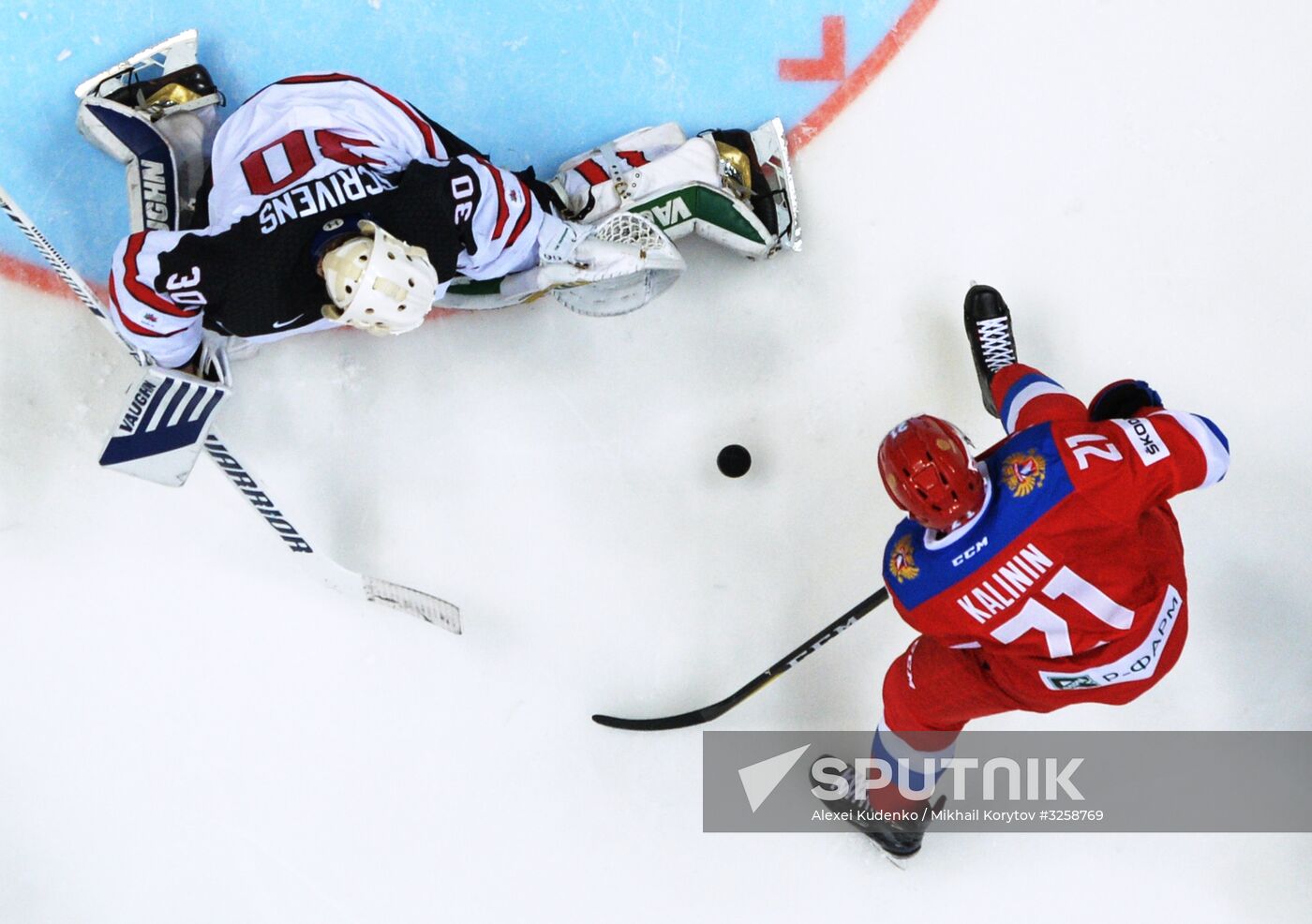 Ice hockey. Channel One Cup. Russia vs. Canada