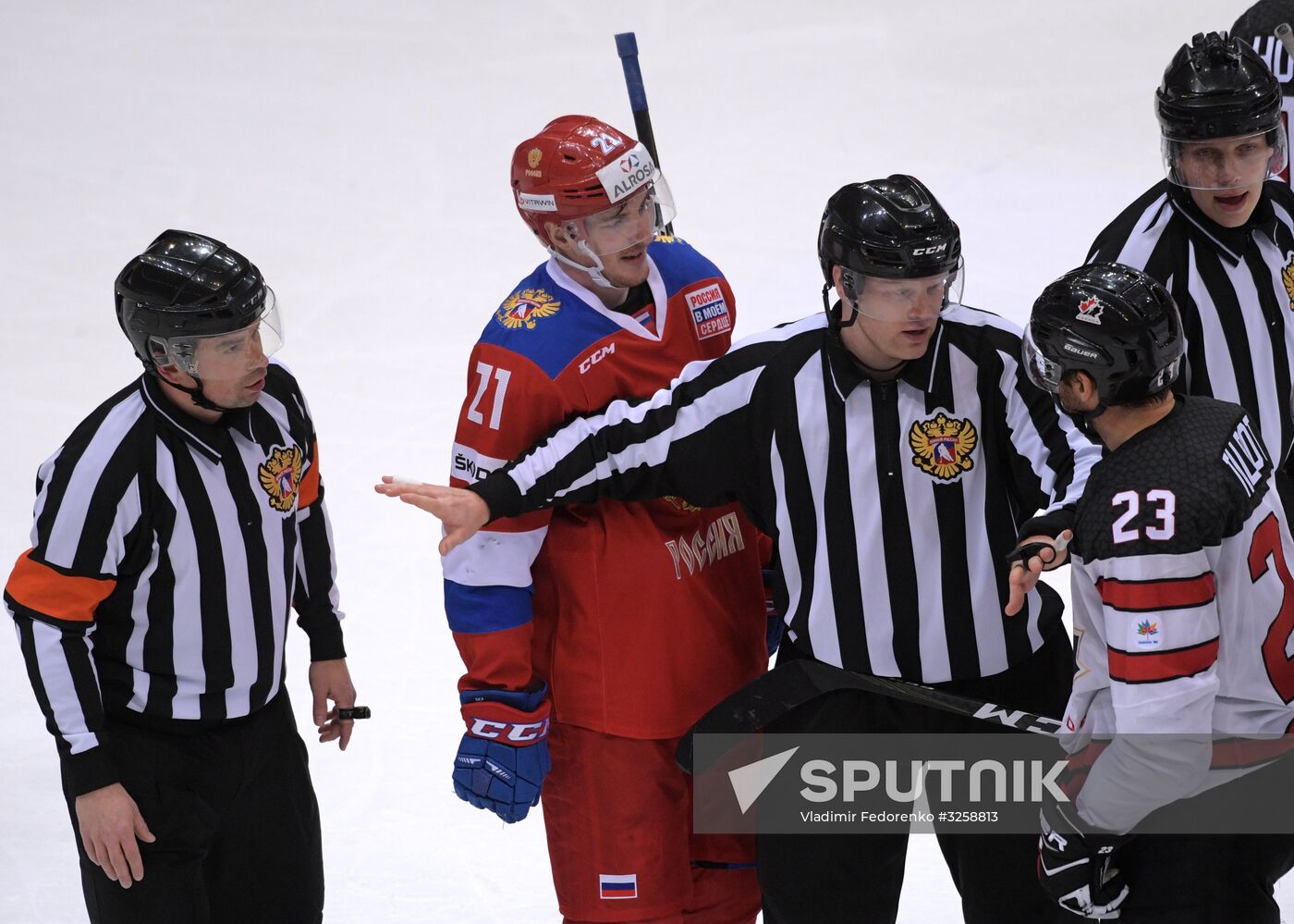 Ice hockey. Channel One Cup. Russia vs. Canada