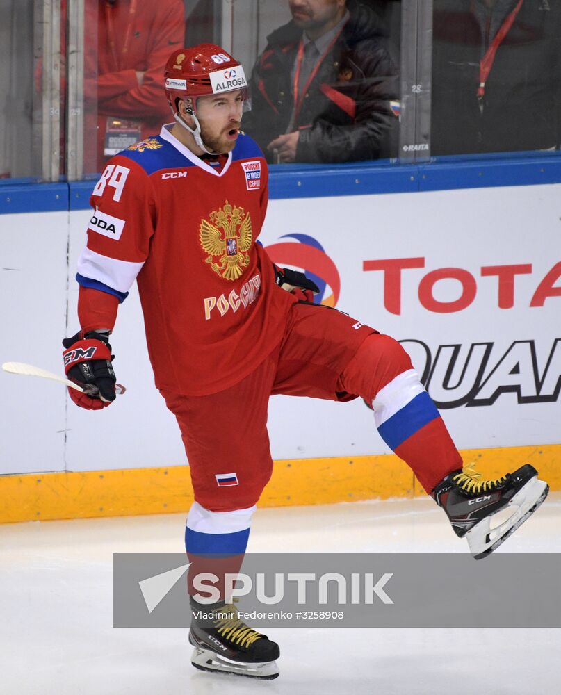 Ice hockey. Channel One Cup. Russia vs. Canada