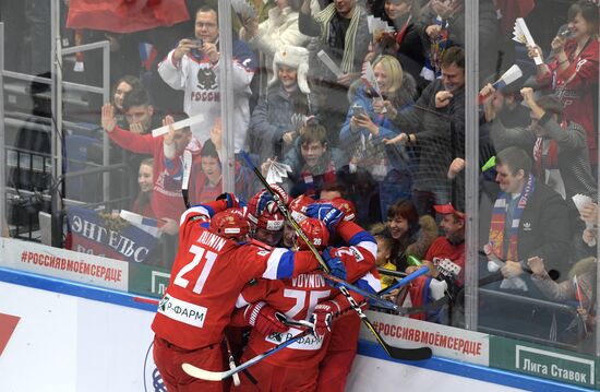 Ice hockey. Channel One Cup. Russia vs. Canada