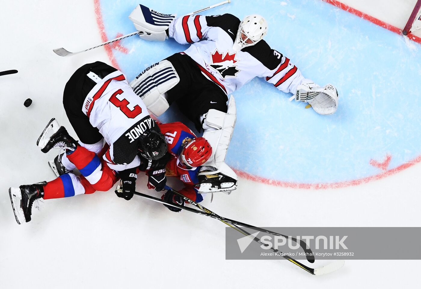 Ice hockey. Channel One Cup. Russia vs. Canada