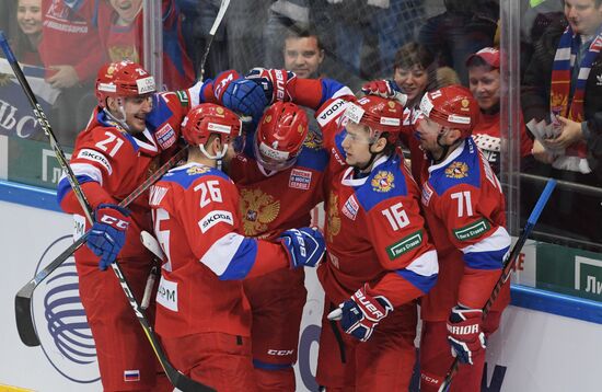 Ice hockey. Channel One Cup. Russia vs. Canada