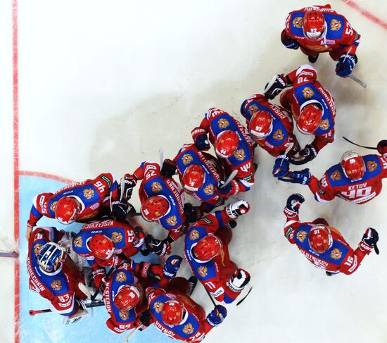 Ice hockey. Channel One Cup. Russia vs. Canada