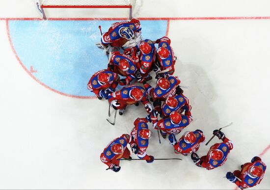 Ice hockey. Channel One Cup. Russia vs. Canada