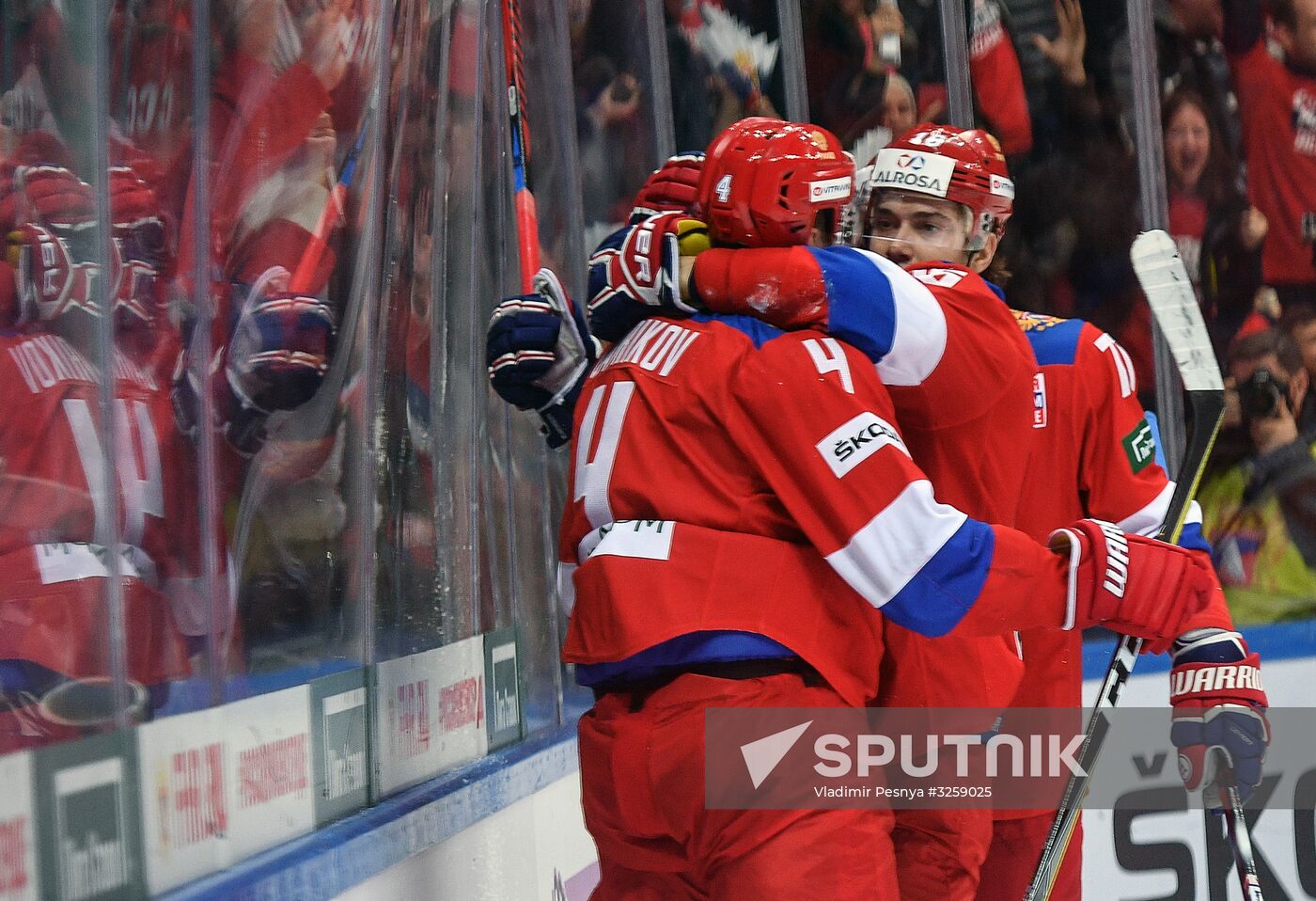 Ice hockey. Channel One Cup. Russia vs. Canada