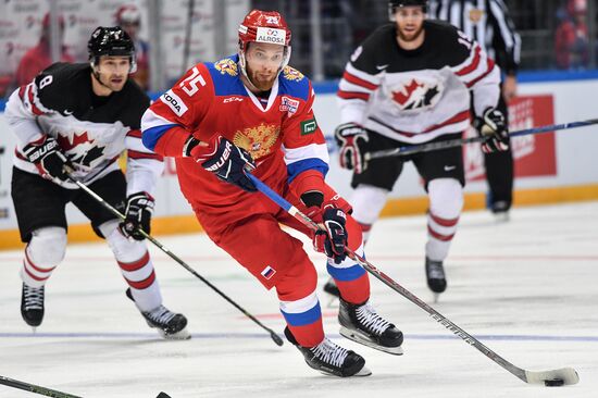 Ice hockey. Channel One Cup. Russia vs. Canada
