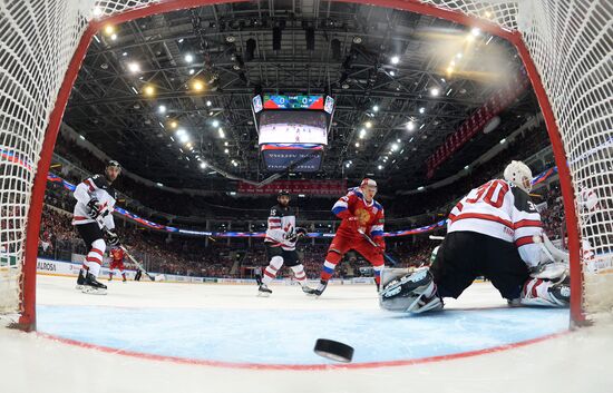 Ice hockey. Channel One Cup. Russia vs. Canada