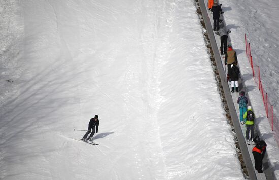 Season opened at Rosa Khutor Alpine Resort in Sochi