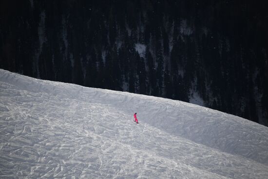 Season opened at Rosa Khutor Alpine Resort in Sochi