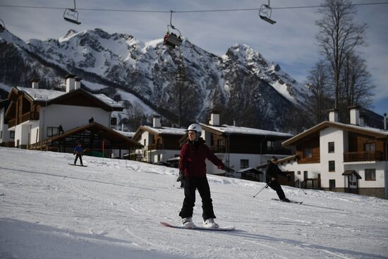 Season opened at Rosa Khutor Alpine Resort in Sochi