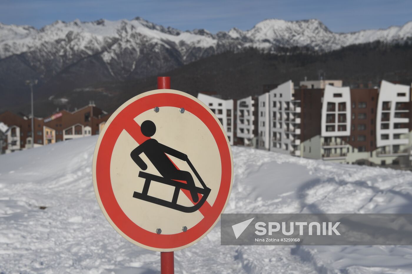 Season opened at Rosa Khutor Alpine Resort in Sochi