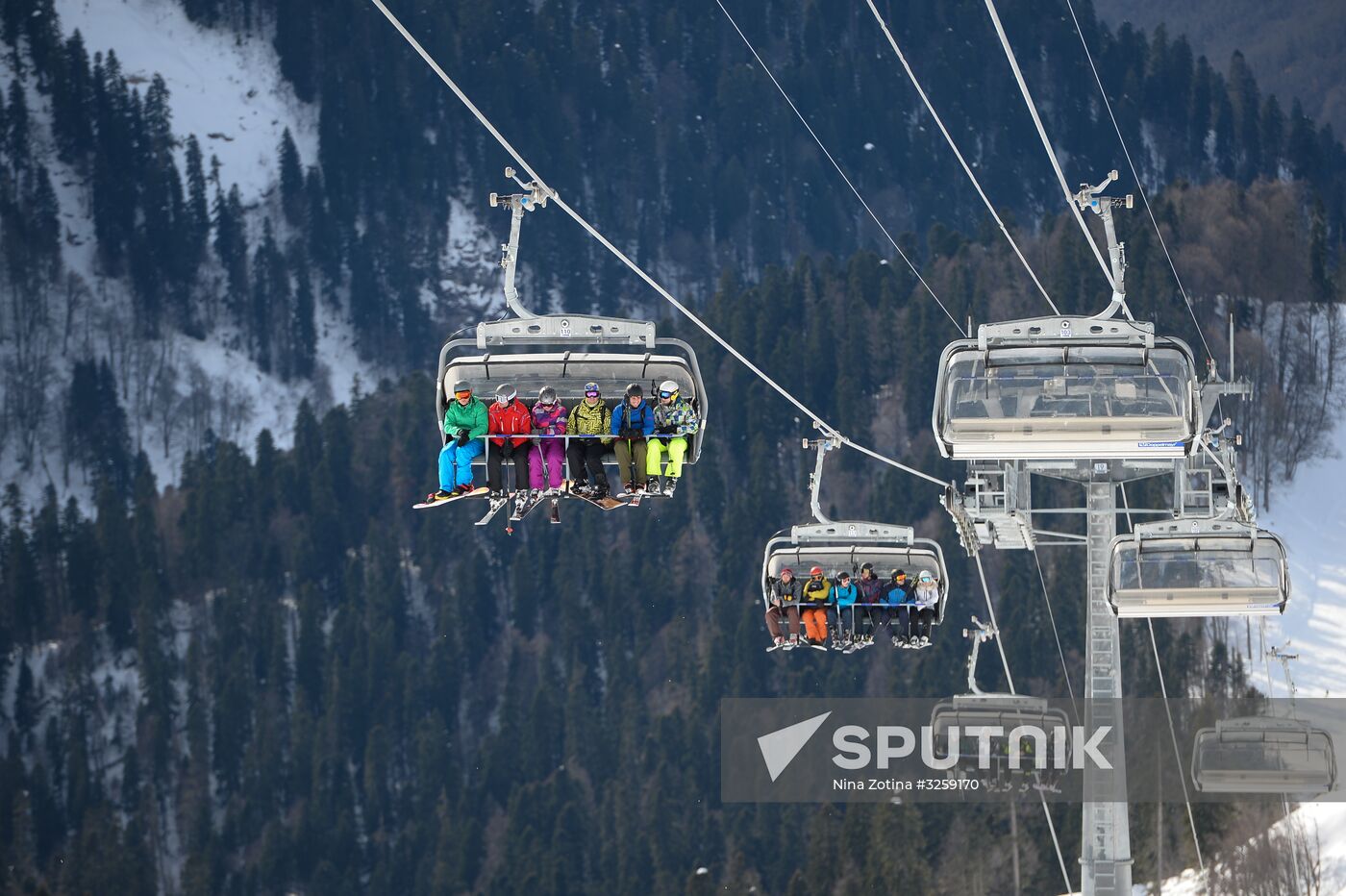 Season opened at Rosa Khutor Alpine Resort in Sochi
