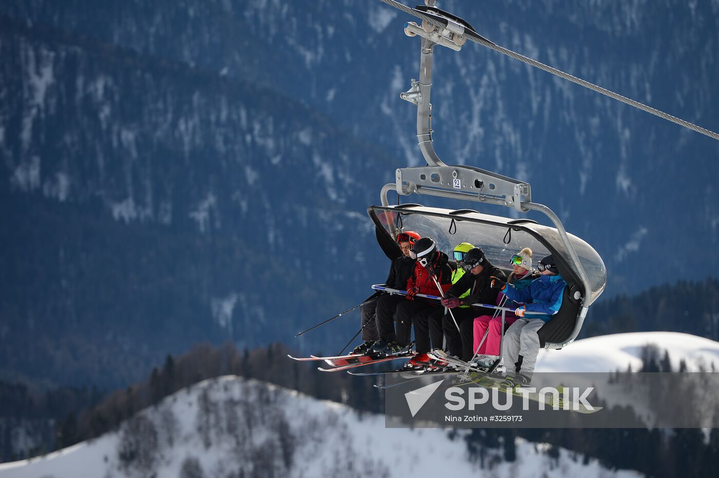 Season opened at Rosa Khutor Alpine Resort in Sochi