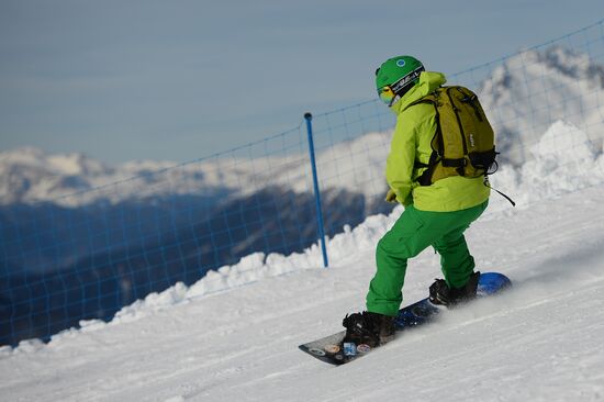 Season opened at Rosa Khutor Alpine Resort in Sochi