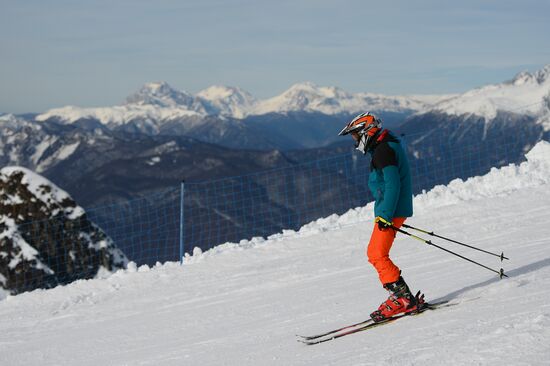 Season opened at Rosa Khutor Alpine Resort in Sochi
