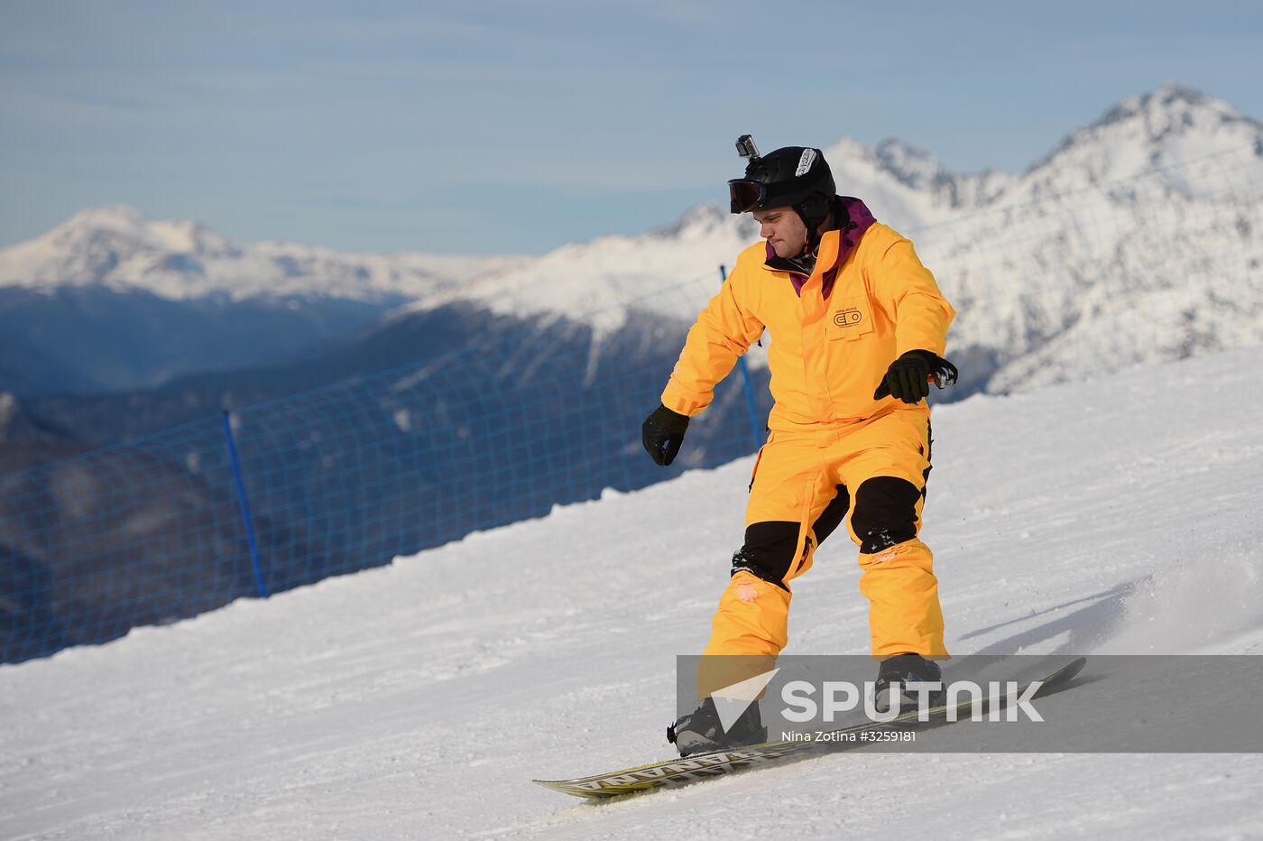 Season opened at Rosa Khutor Alpine Resort in Sochi