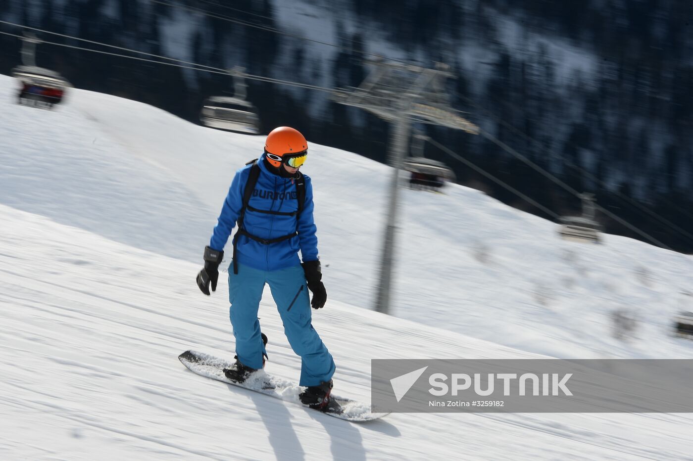 Season opened at Rosa Khutor Alpine Resort in Sochi