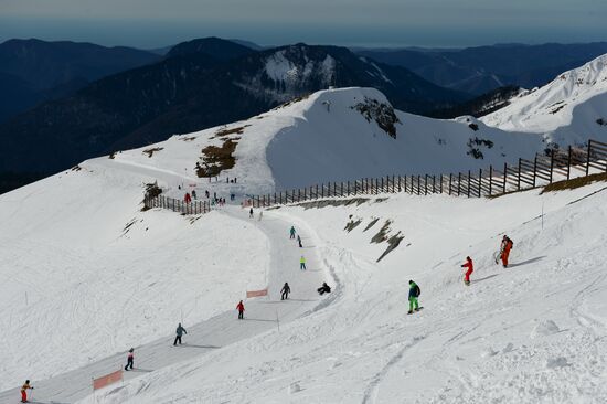 Season opened at Rosa Khutor Alpine Resort in Sochi