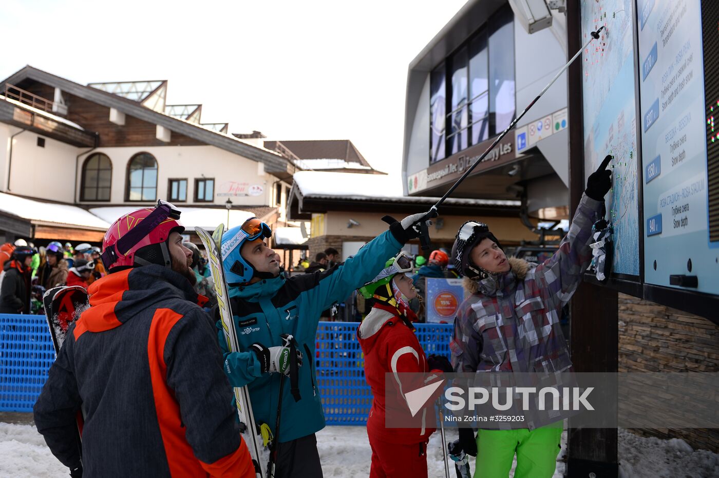 Season opened at Rosa Khutor Alpine Resort in Sochi
