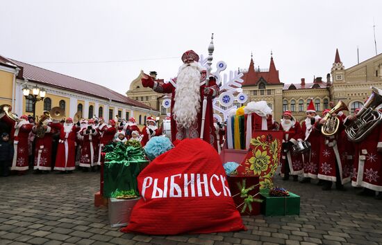 Father Frost parade in Rybinsk