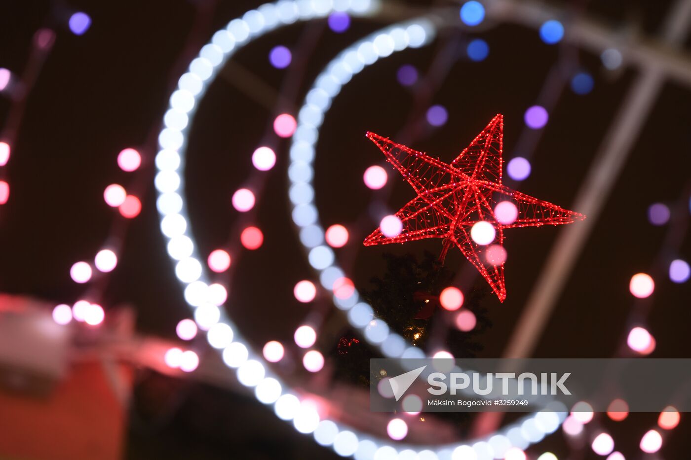 Fairytale city opened on Kremlin Embankment in Kazan