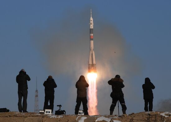 Soyuz-FG rocket launches Soyuz-MS-07 spacecraft from Baikonur Space Center