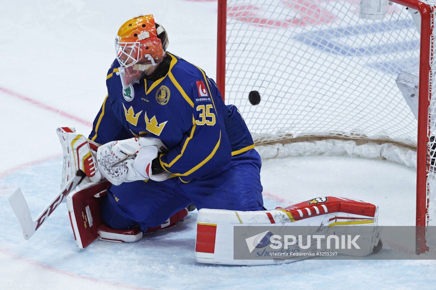 Ice hockey. Channel One Cup. Sweden vs. Czech Republic
