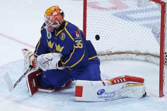 Ice hockey. Channel One Cup. Sweden vs. Czech Republic