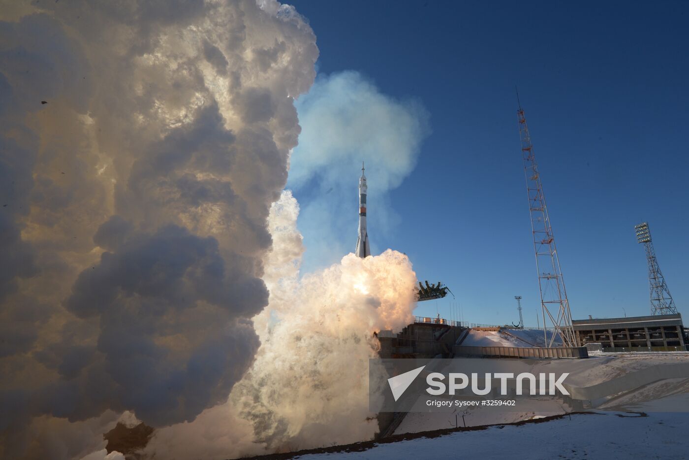 Soyuz-FG rocket launches Soyuz-MS-07 spacecraft from Baikonur Space Center