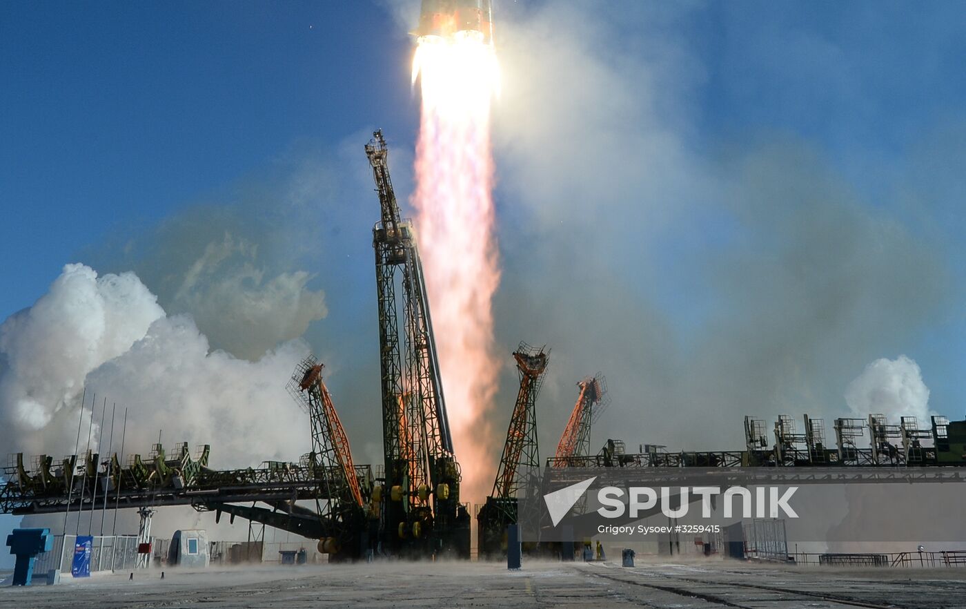 Soyuz-FG rocket launches Soyuz-MS-07 spacecraft from Baikonur Space Center