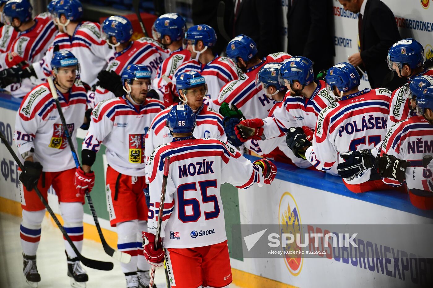 Ice hockey. Channel One Cup. Sweden vs. Czech Republic