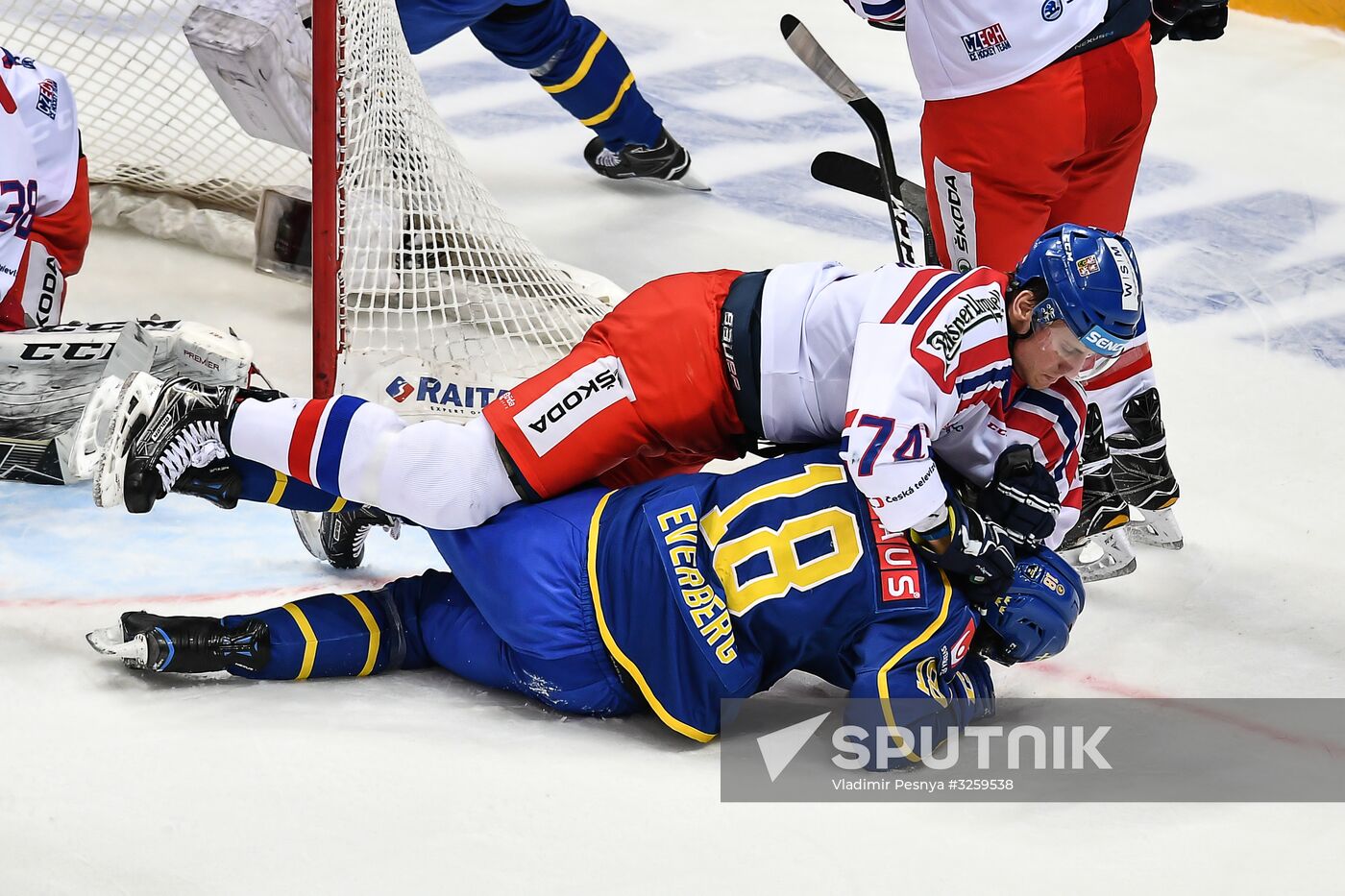 Ice hockey. Channel One Cup. Sweden vs. Czech Republic