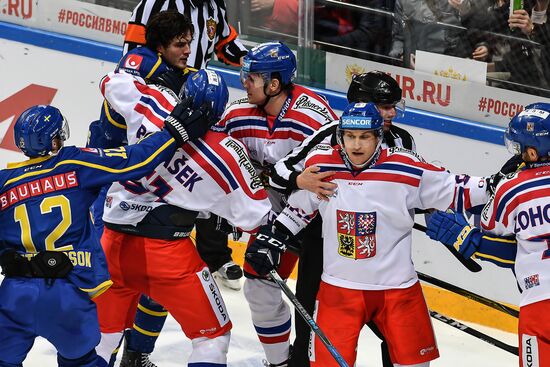 Ice hockey. Channel One Cup. Sweden vs. Czech Republic